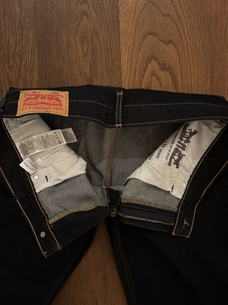 Levi's Jeans: Levis Jeans 33/30 neu – Nuovo (secondo la descrizione) da Lostorf venduto da Rstudio 1