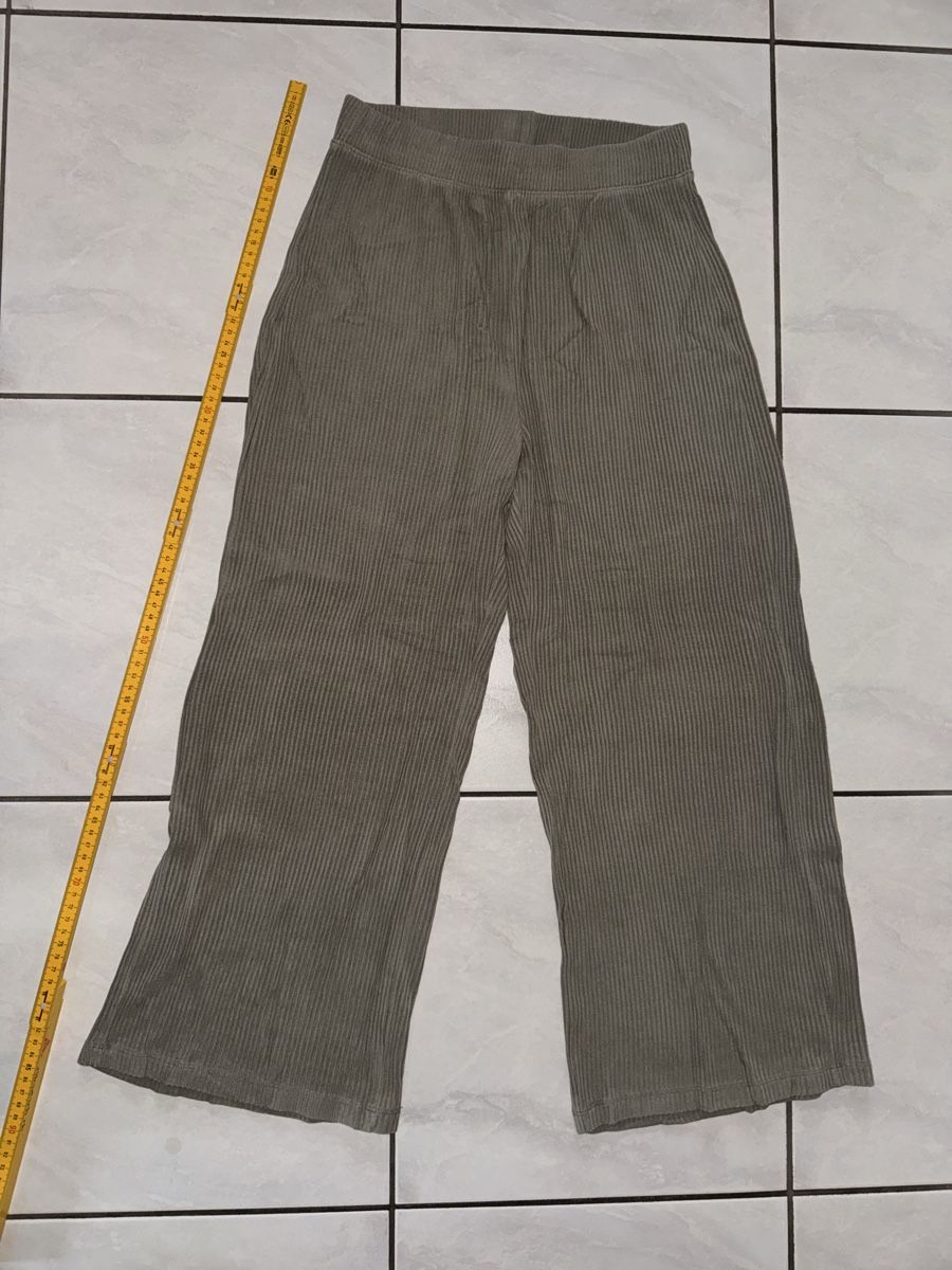 H&M Hosen: Damen Hose – Gebraucht aus Hergiswil NW von kaufe_bei_kaufmann
