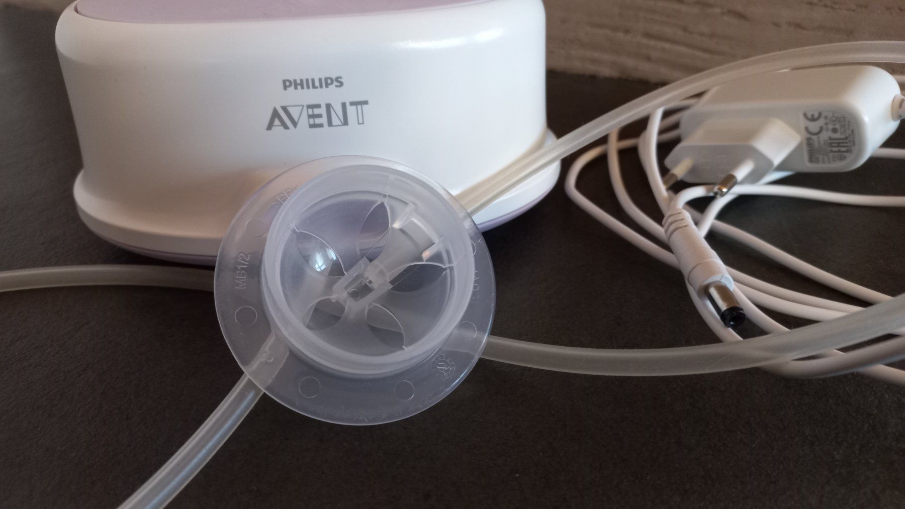 Philips Accessori per l’allattamento: Philips Avent elektrische Milchpumpe – Usato da Waldstatt venduto da Boeneli-Spross 1