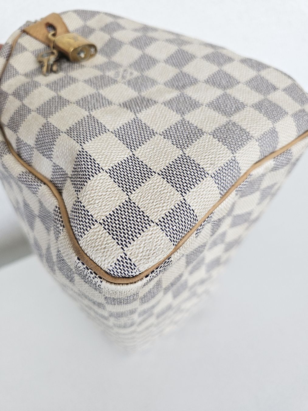 Louis Vuitton Taschen für Damen: Louis Vuitton Speedy 30 Damier Azur – Gebraucht aus Dottikon von Chicca_73 4
