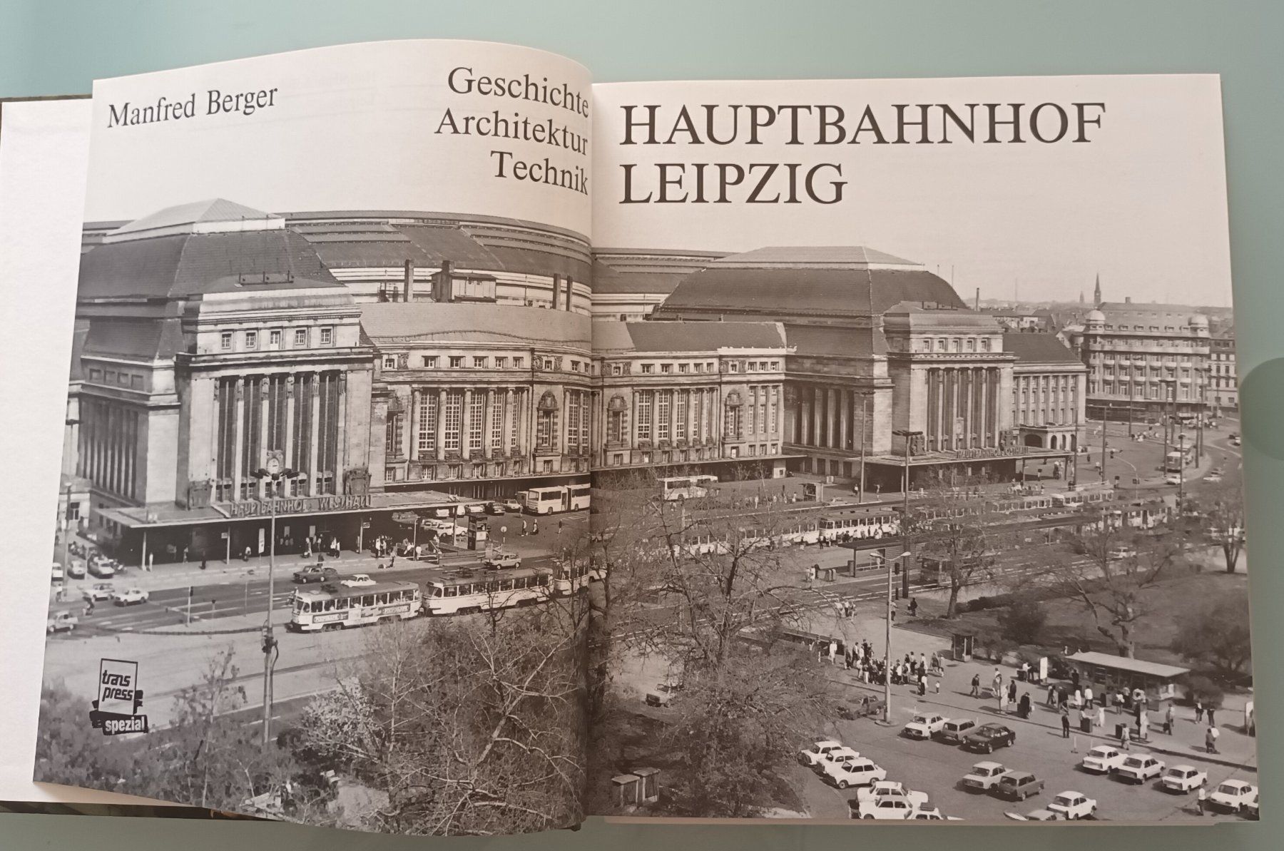 Libri: Hauptbahnhof Leipzig – Nuovo (secondo la descrizione) da Lausanne venduto da ggr 1