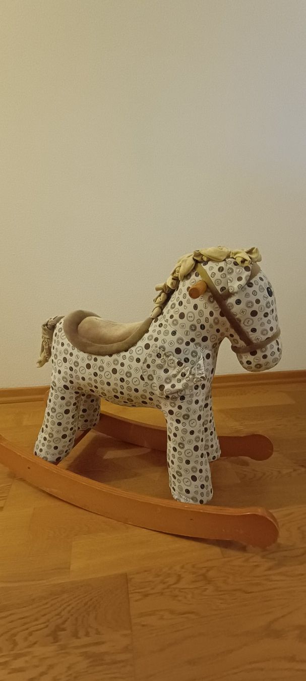 Spielzeuge: cheval à bascule pour enfant – Gebraucht aus Corseaux von sgi_v7vd 1
