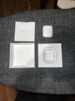 Apple AirPods 2. Generation mit Ladecase - funktionstüchtig 