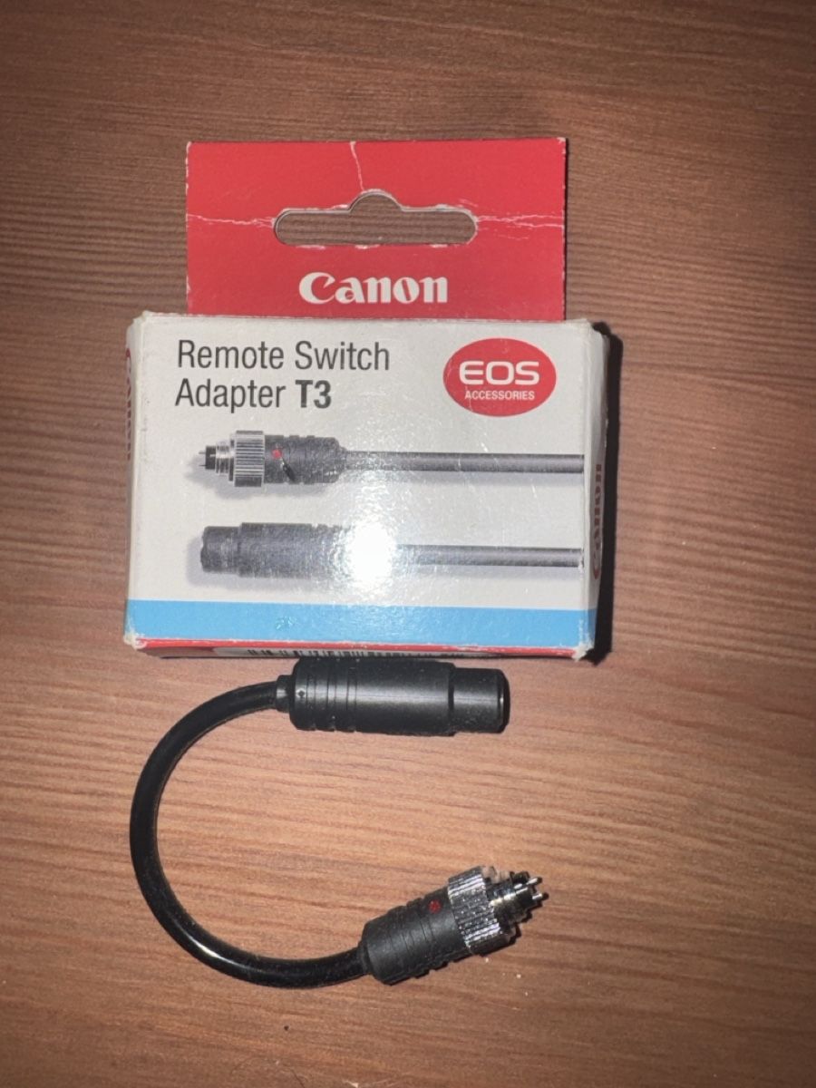 Canon Lecteurs & Adaptateurs: Canon Remote Switch Adapter T3 EOS Accessories – D'occasion à Bern par noakosai7