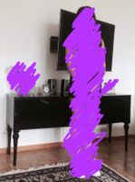 Meuble noir laqué 150 cm bon état et TV à vendre