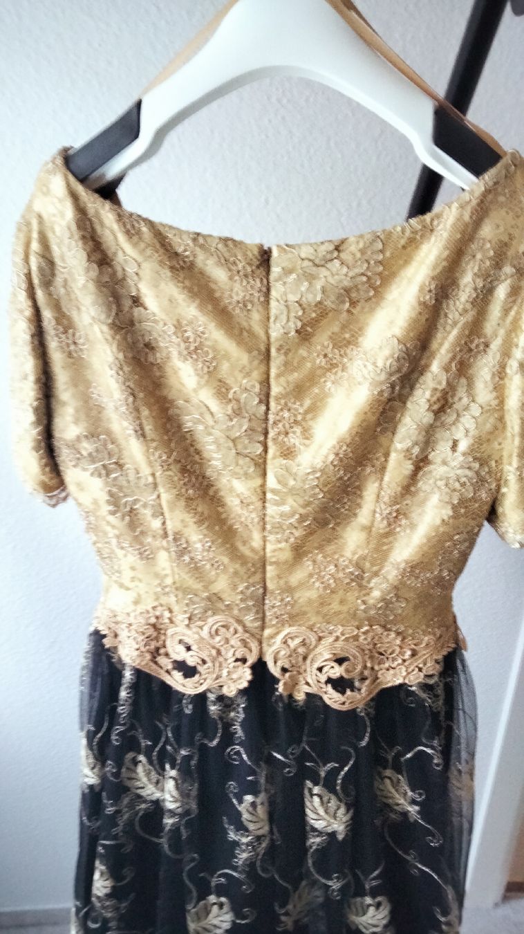 Kleider: Gold / schwarzes Abendkleid – Gebraucht aus Küsnacht ZH von turtlehouse 2