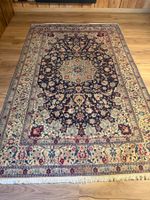 Orientalischer alter persischer Teppich (Naeen)