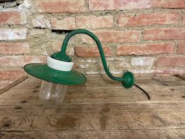 KE1488 Emaille Hoflampe Stalllampe Aussenbeleuchtung Garage