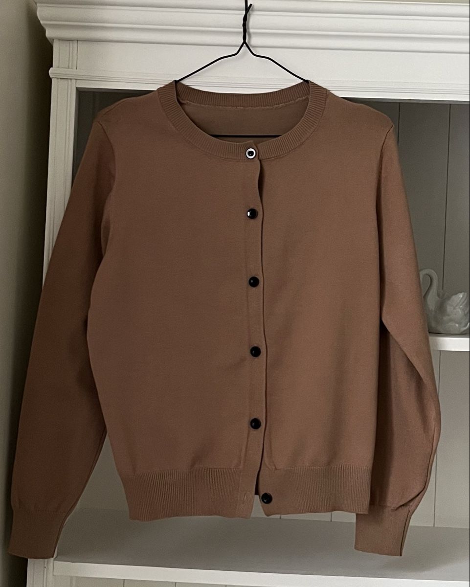Maglioni & Felpe: Brown New Cardigan  – Nuovo (secondo la descrizione) da Genève venduto da zei_v6dc 1