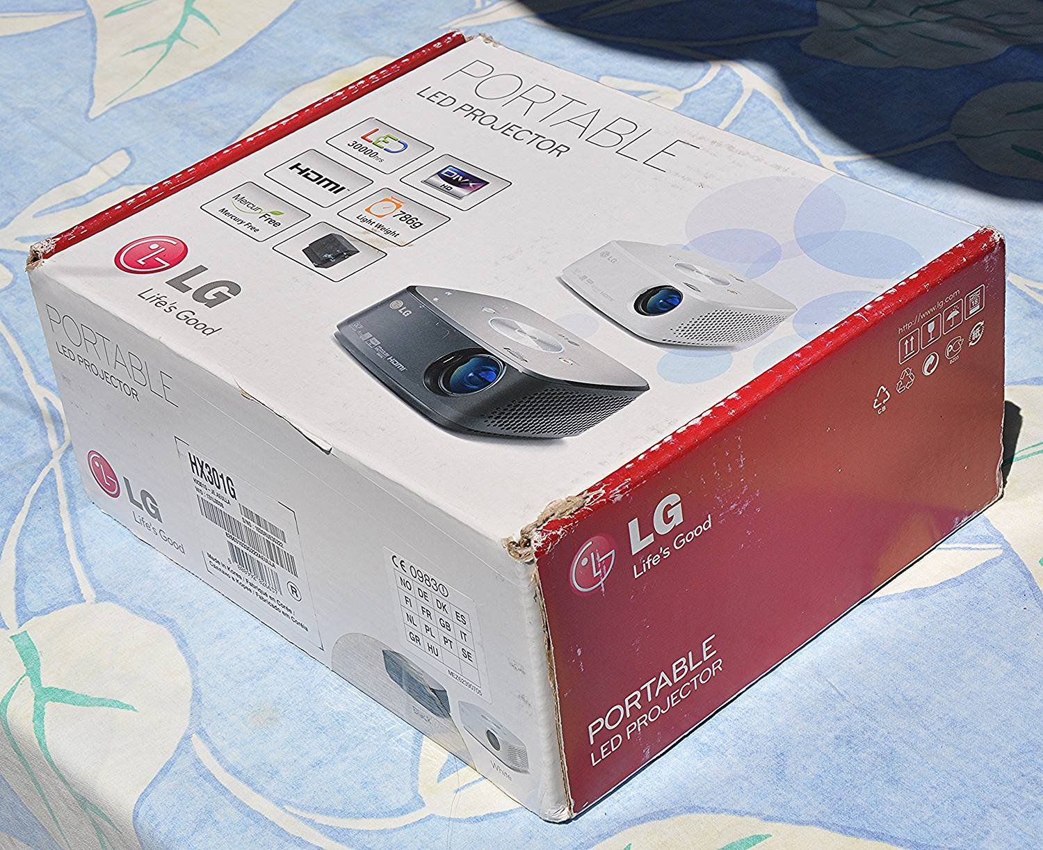 LG Vidéoprojecteurs: LG Portable LED Projector gebraucht – D'occasion à Kandersteg par schiffskatze27 1