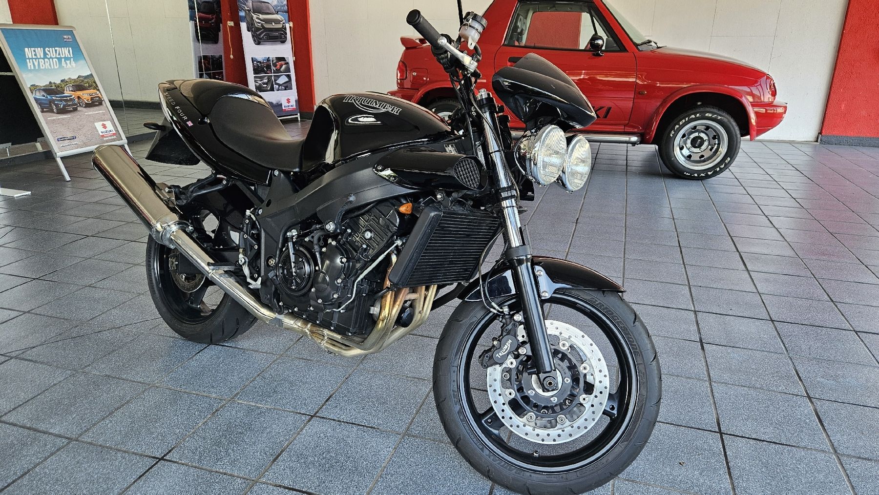 Triumph Strada: Triumph Speed Four 600 neu ab MFK – Usato da Erlinsbach SO venduto da Tucktuck