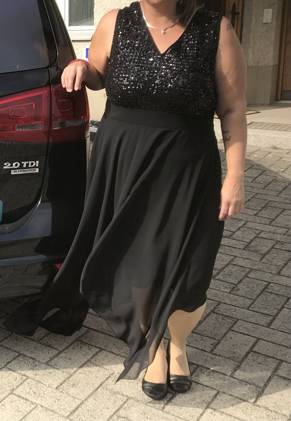 Vestiti: Abendkleid Schwarz Gr 48 – Usato da Mosnang venduto da Dojajolele 3