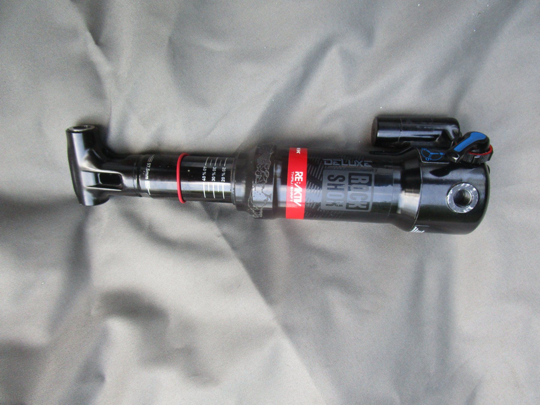 Pezzi di ricambio: RockShox Dämpfer 230x57,5mm – Usato da Ottikon venduto da Locomotive01 2