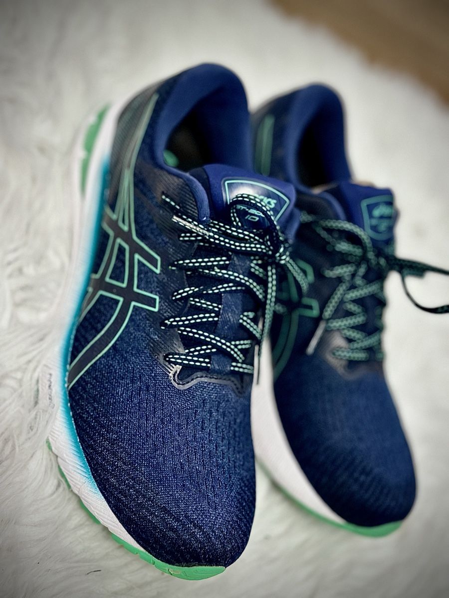 Asics Scarpe da uomo: ASICS Performance Laufschuhe GEL – Nuovo (secondo la descrizione) da Kriens venduto da Ileriadiamore