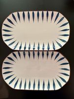 2x Oval Serving Platters, Blue Leaf Pattern, Unique
