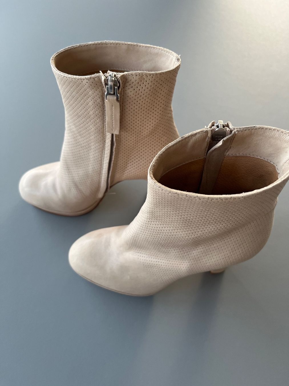Scarpe da donna: Pommes d’Or 34 Stiefelette beige – Nuovo (secondo la descrizione) da Rossrüti venduto da Piccola7 2