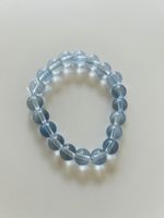 Handgemachtes Armband – transparente Perlen, blau