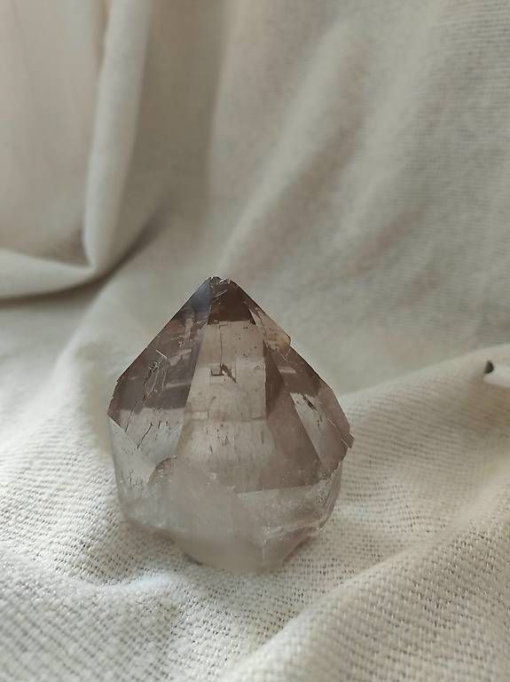 Minéraux & Lithothérapie: Gros quartz fumé – Neuf (Voir description) à Genève par yam_vm9m 4