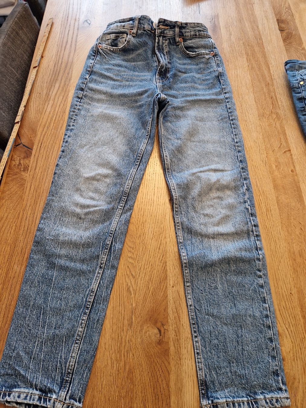 Zara Jeans: Zara Mom Jeans Gr. 34 – Usato da Gwatt (Thun) venduto da Letzte-Chance-III 1