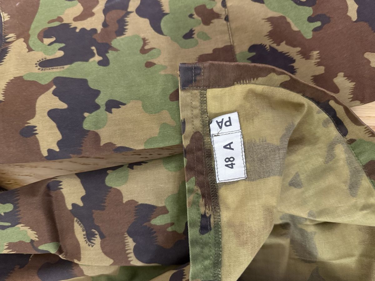 Schweizer Armee Uniformen: Taz 90 armée suisse – Gebraucht aus Lausanne von ene_yf7n 2