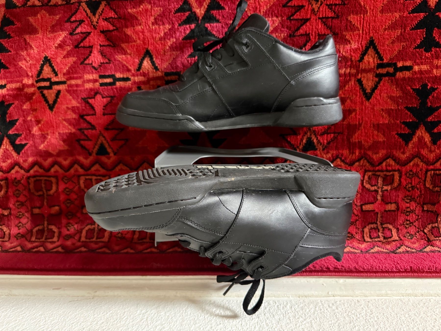 Reebok Herrenschuhe: Reebok workout plus-black – Gebraucht aus Lausanne von Ruche_ 2