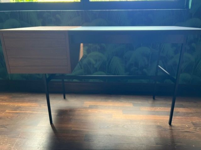 Ligne Roset Scrivanie: Ligne Roset Schreibtisch Tanis – Usato da Burg im Leimental venduto da Anna_Wiener 2
