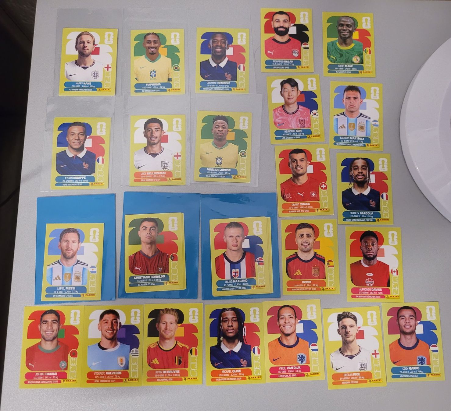 Panini Cartes à collectionner: Lot de Stikers Panini – Neuf (Voir description) à Martigny par sil_ht2d