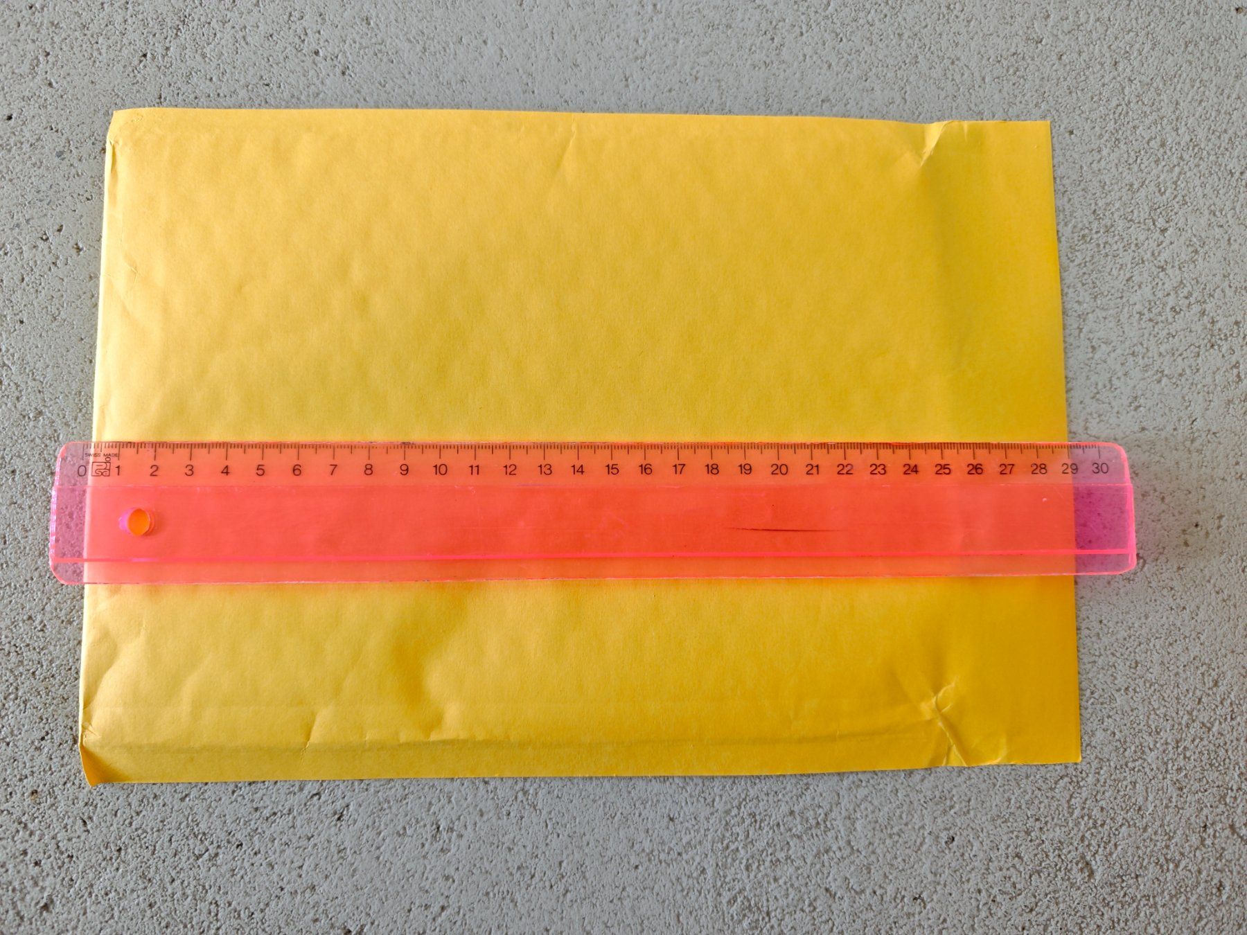 Buste & buste per spedizione: 42 Stück Luftpolstercouvert – Nuovo e nell'imballaggio originale da Grosshöchstetten venduto da asi_qp5q 2