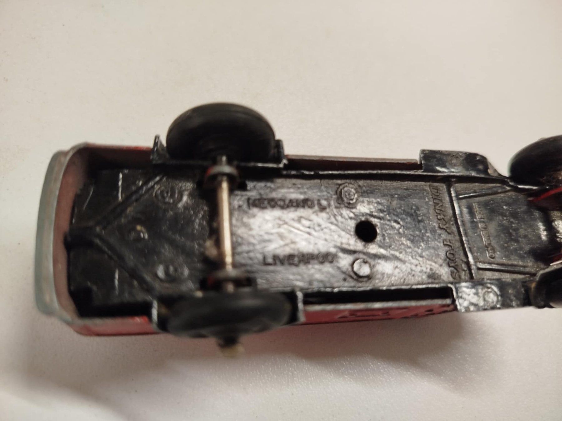 Dinky Toys Modellini d'auto: Dinky Toys (nr 17) – Usato da La Chaux-de-Fonds venduto da Emmaus2300CDF 7