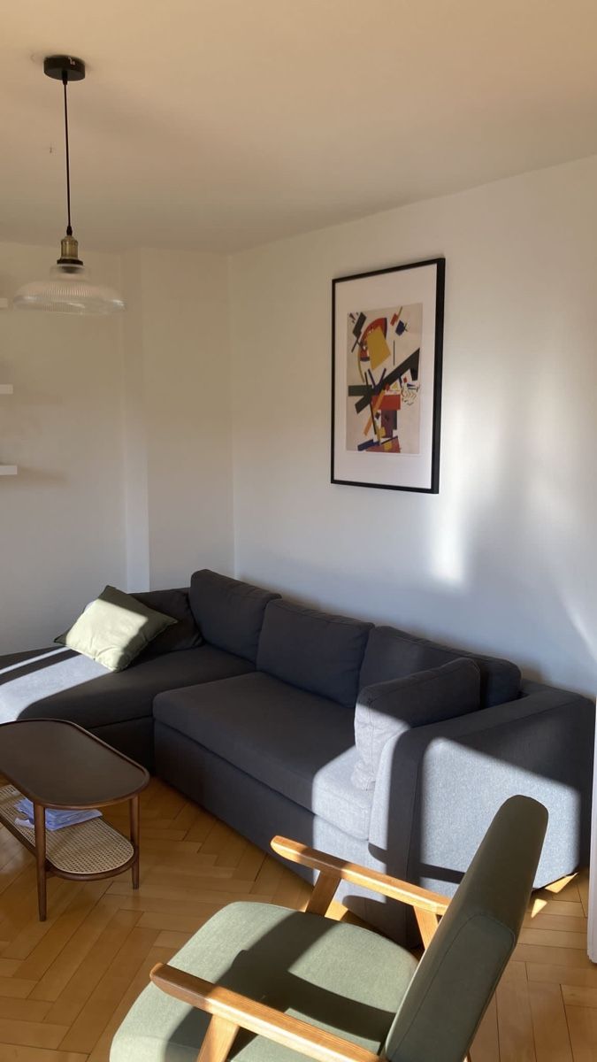Sofas: Available for Urgent Sale Corner Sofa Bed in gray from MADE – D'occasion à Zürich par ana_snm5 3