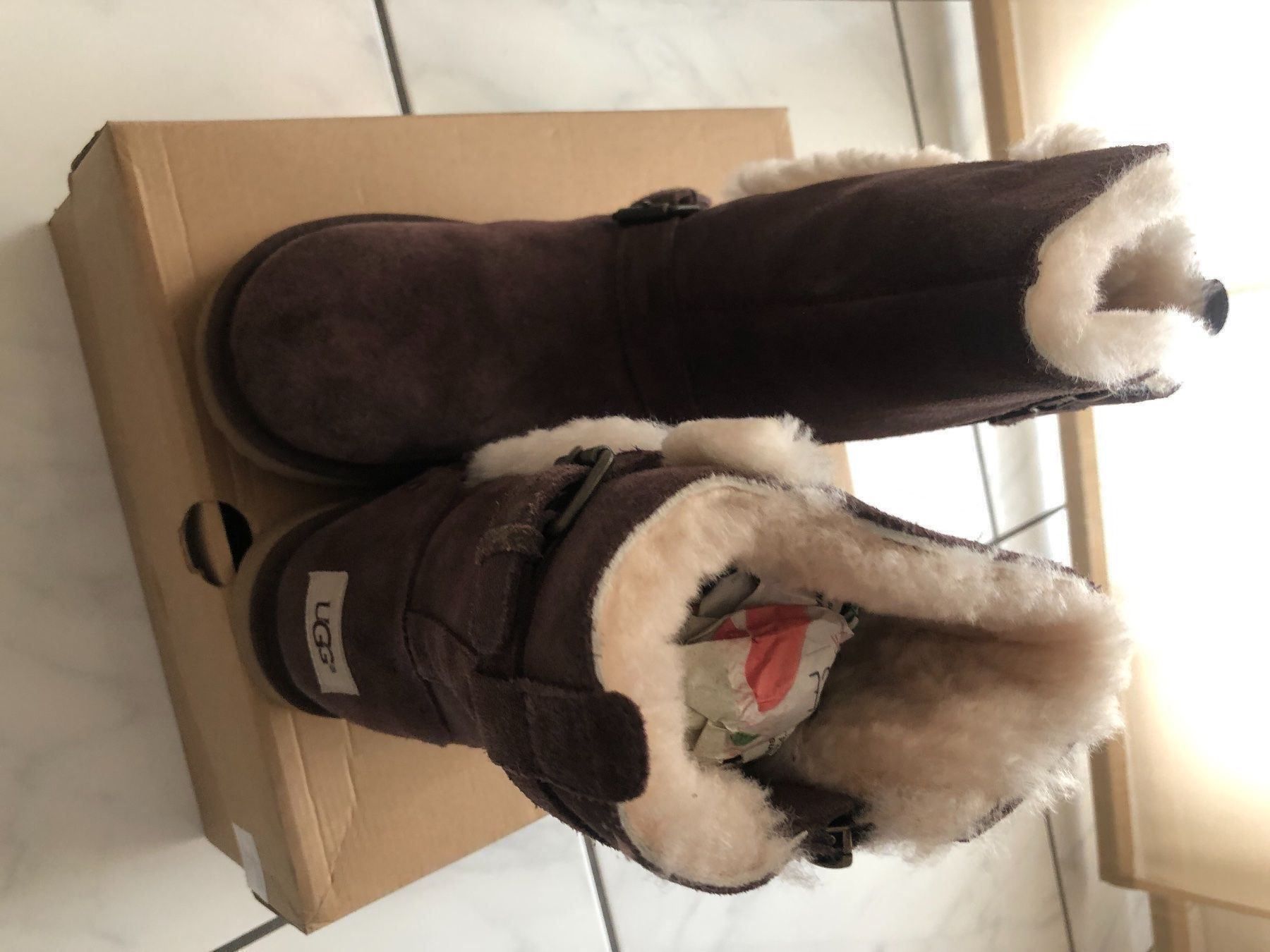 Ugg Scarpe per ragazzi: UGG stiefel – Usato da Fislisbach venduto da Brandopfer810 3