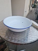 Emaille Schüssel weiss blau Rand Durchmesser 32cm gebraucht 