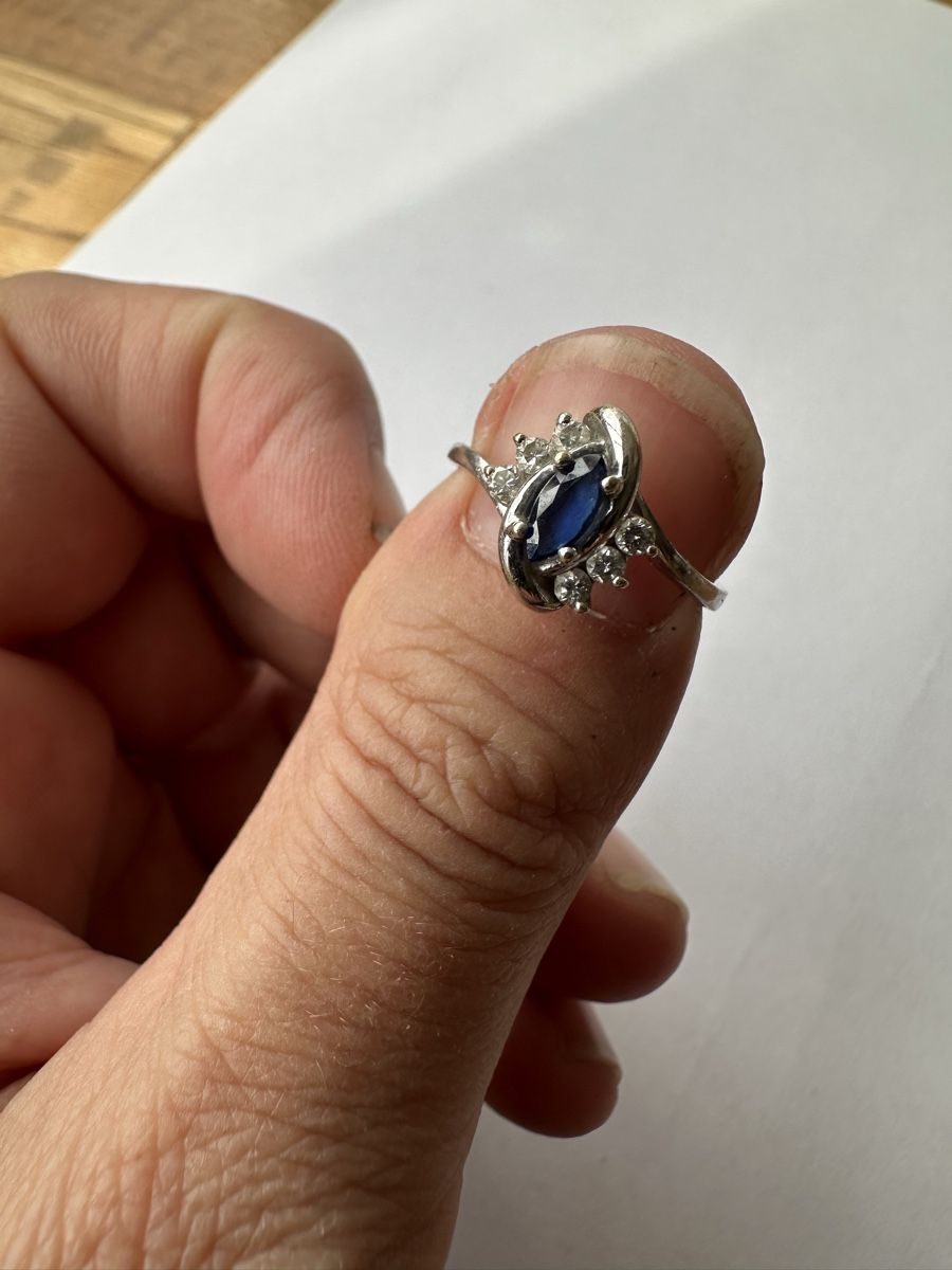 Ringe: Saphir mit Diamanten – Gebraucht aus Bäch SZ von Spiesson 2