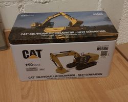 originalverpackter Caterpillar 1:50 Modell Hydraulik-Bagger