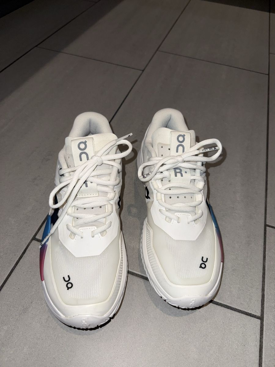 On Chaussures femmes: On The Roger – D'occasion à Trimmis par mor_b6bx 2