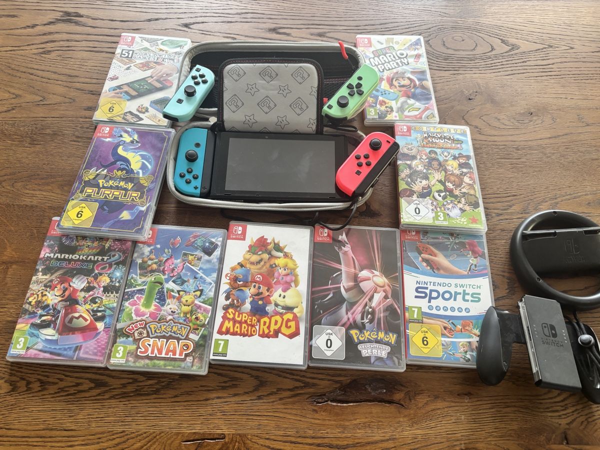 Nintendo Konsolen: Nintendo Switch mit 9 Spielen – Gebraucht aus Inwil von Seli_Schnellfuss