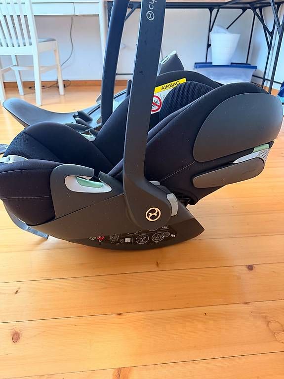 Cybex Seggiolini per auto: CYBEX Cloud T i-Size Plus + CYBEX Platinum Base T – Usato da Mittelhäusern venduto da Na_Az 1