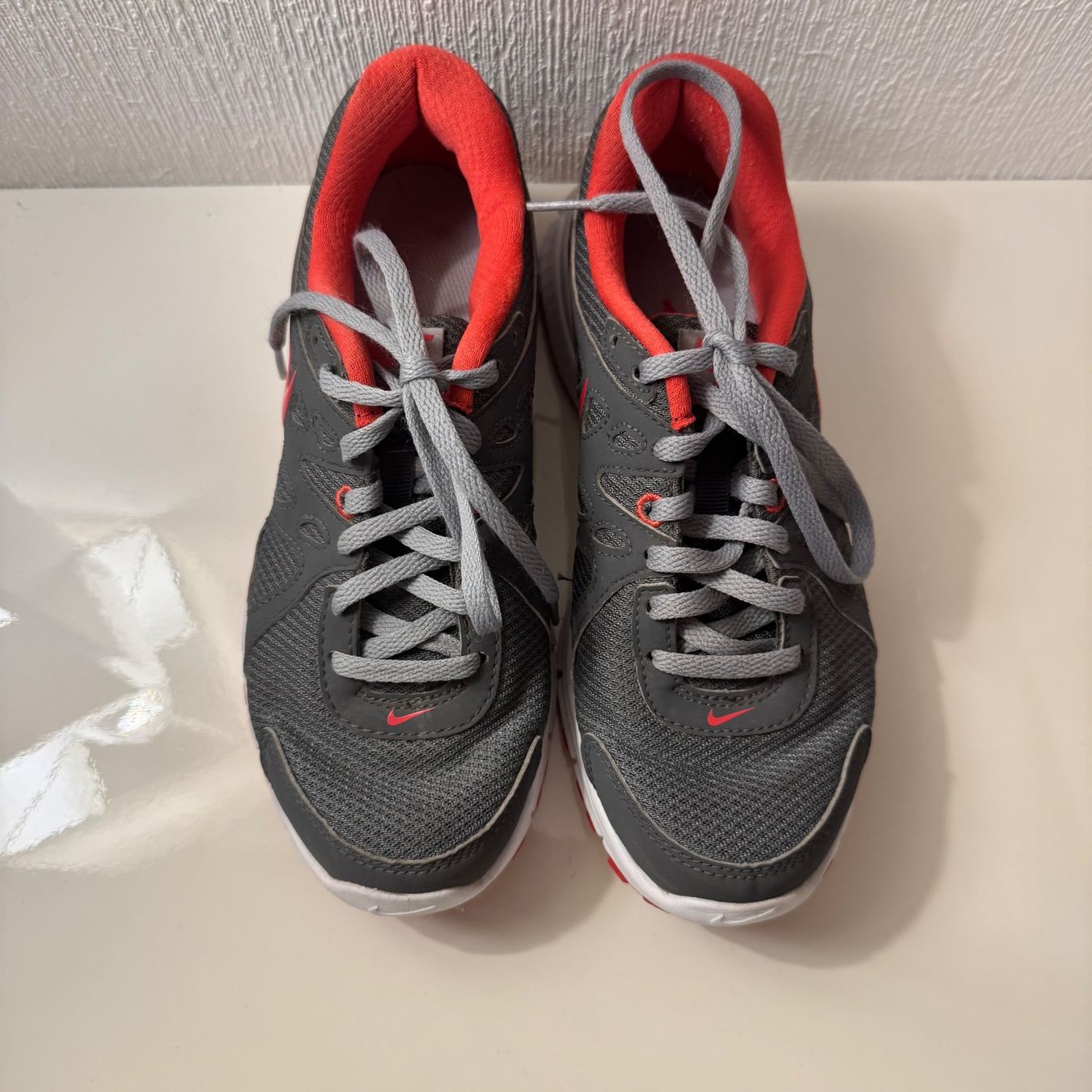 Nike Scarpe da donna: Baskets Nike – Usato da Bulle venduto da Math2601 1