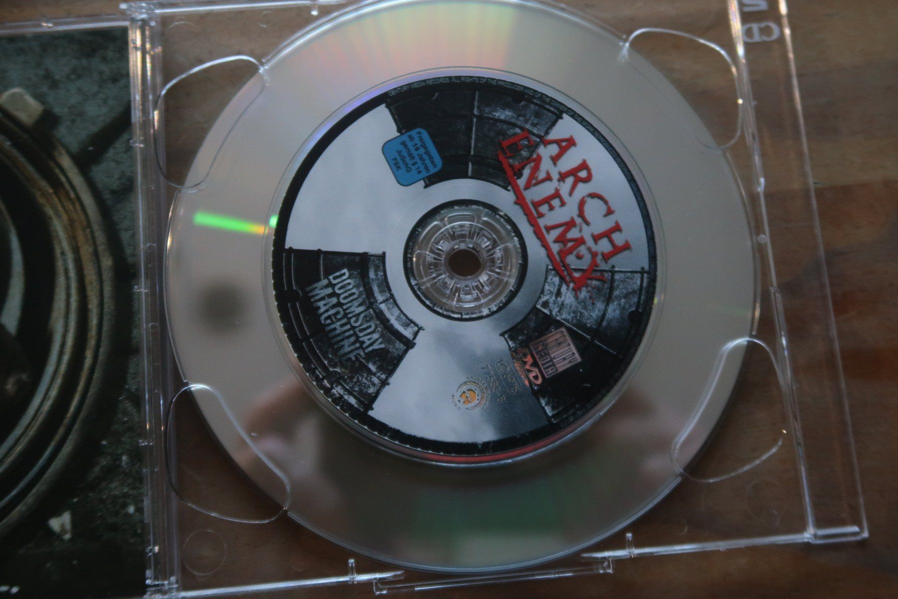 CDs: ARCH ENEMY - DOOMSDAY MACHINE - CD + DVD – Gebraucht aus Basel von Patiscat 8