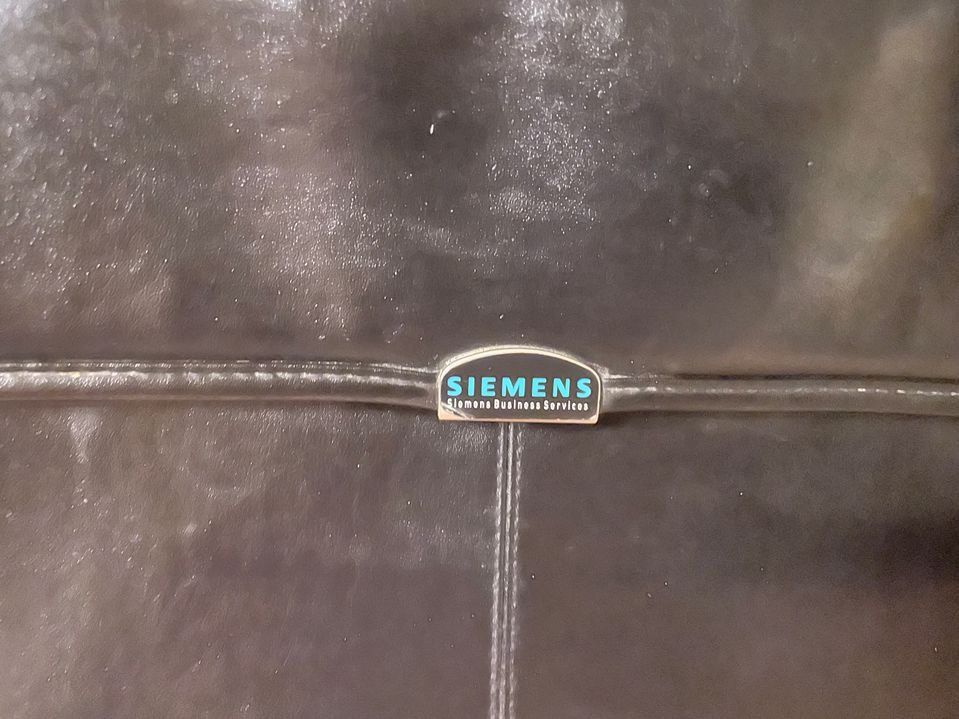 Borse: Siemens Notebook Laptop Tasche schwarz – Usato da Bergdietikon venduto da antovale 5