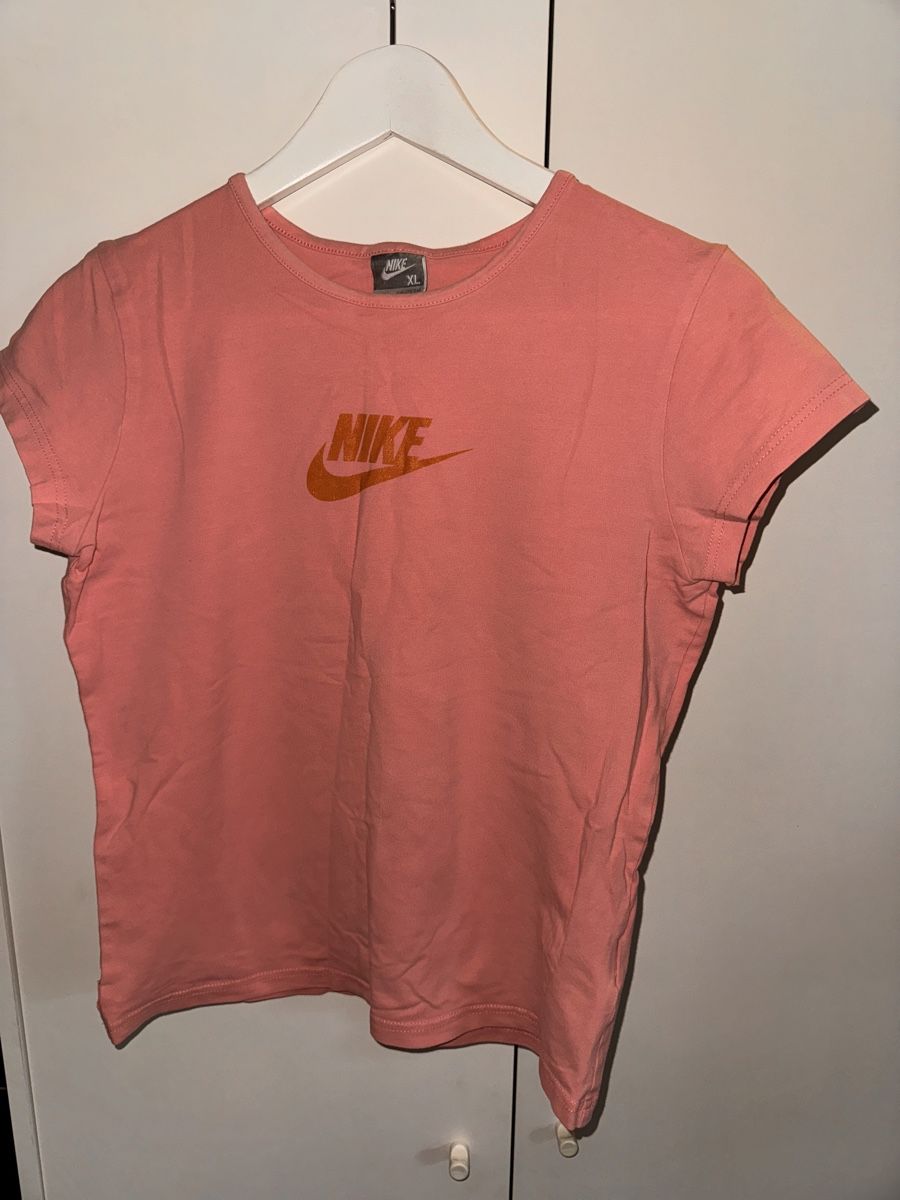 Nike T-shirt: Rosa Nike T-Shirt – Nuovo (secondo la descrizione) da Richterswil venduto da Manu55555 2