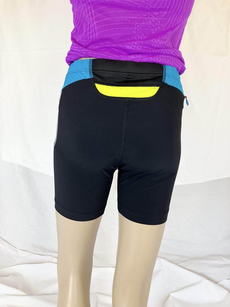 Adidas Pantalons: Adidas Gr.38 – D'occasion à Mürren par Ne-le 2