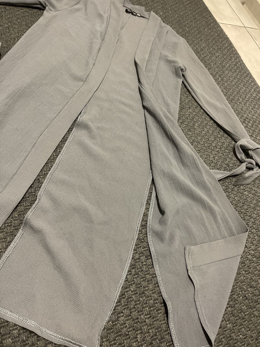 Giacche: Feiner Sommer Cardigan gr 36 – Usato da Bad Zurzach venduto da Cuore34 1
