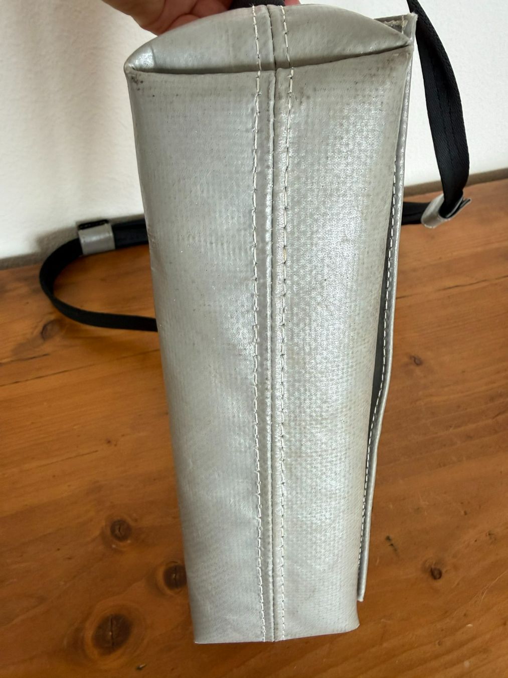 Freitag Sacs femmes: FREITAG – Modèle Laura – D'occasion à Neuchâtel par Cashmire 3