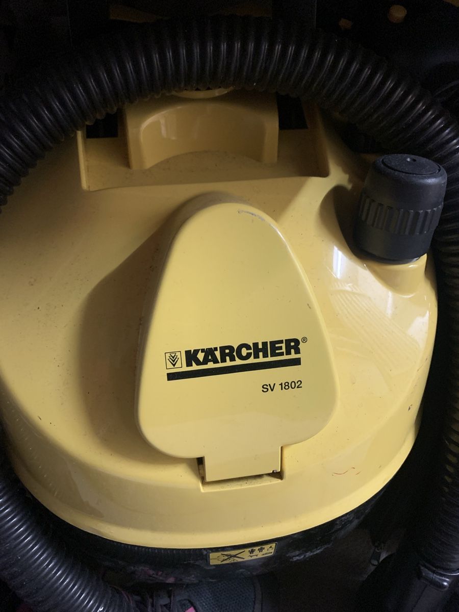 Kärcher Pulitori a vapore: Kärcher SV 1802 Dampfsauger – Usato da Meilen venduto da mohnblume