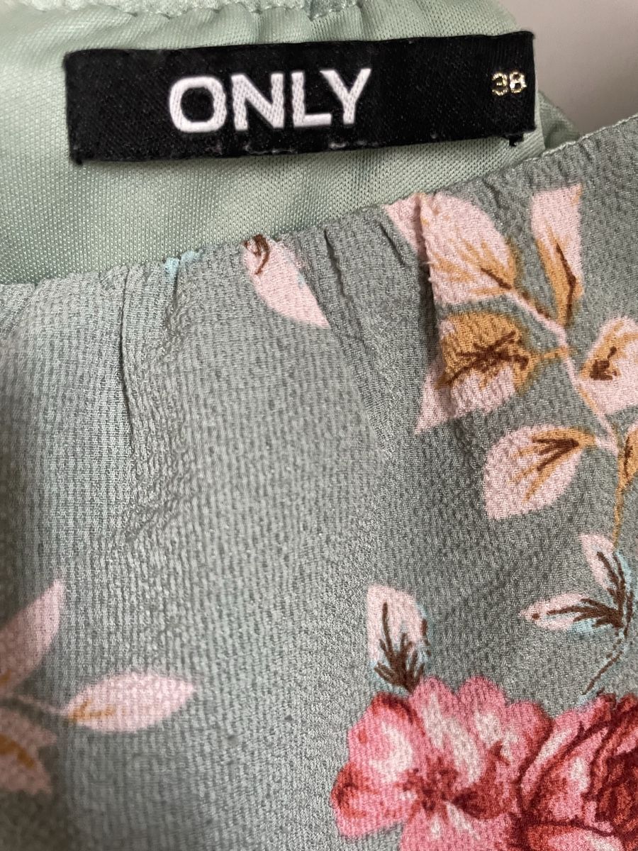Only Vestiti: Robe longue Only à fleurs taille 38 – Usato da Fribourg venduto da Mymikrakra01 2