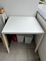 Tisch weiss Metallgestell rechteckig gebraucht