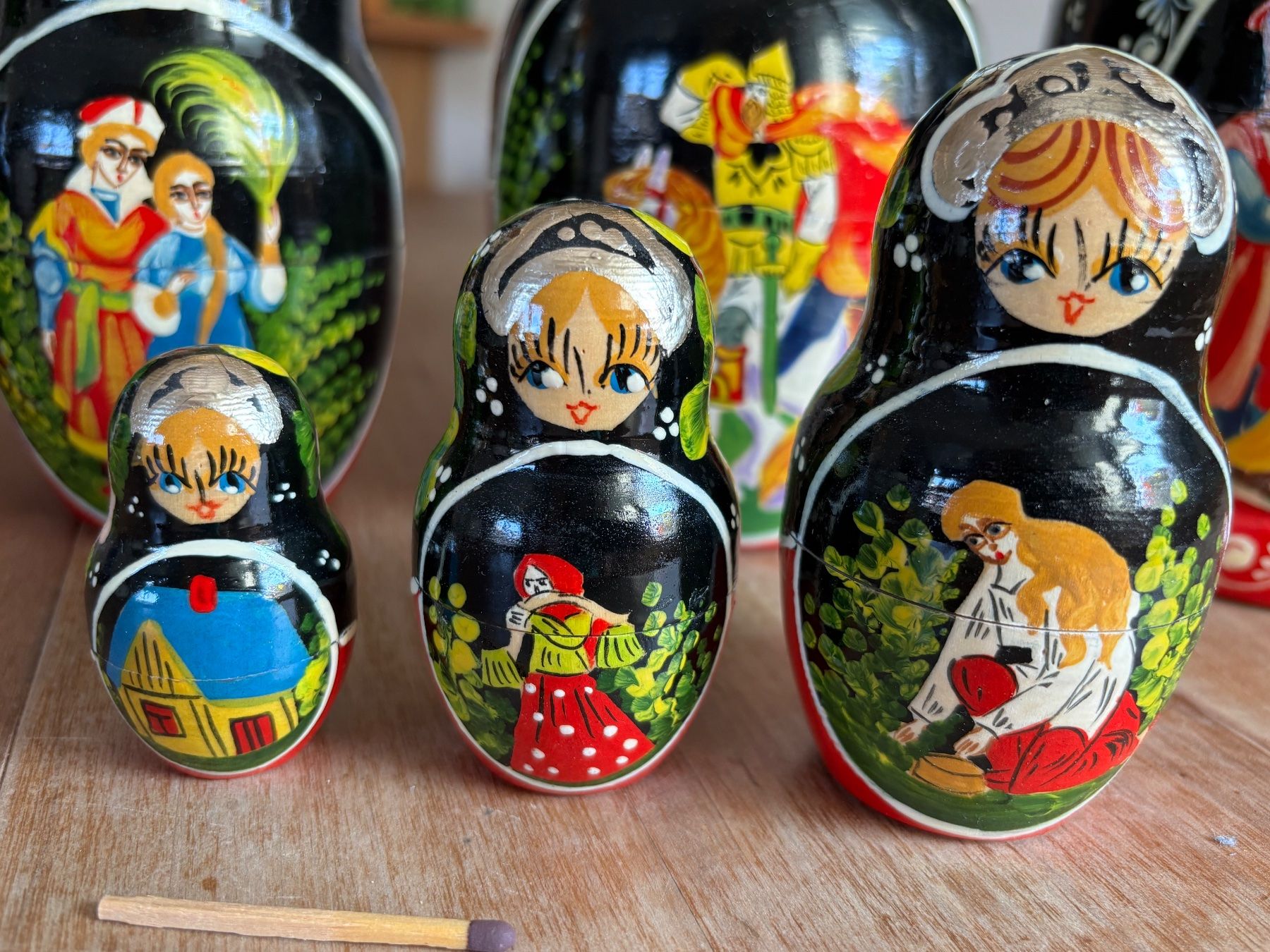 Figurines: Matrjoschka, Babuschka 7 teilig – D'occasion à Seftigen par Muggelwomb 1