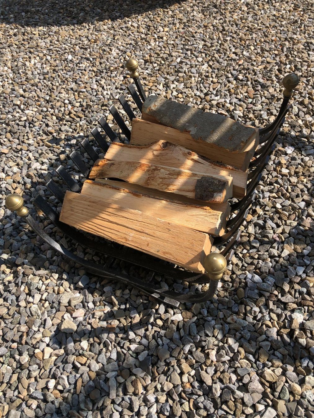 Articoli in legno: Holzstapler (zu Cheminée) – Usato da Kirchlindach venduto da Bornfree