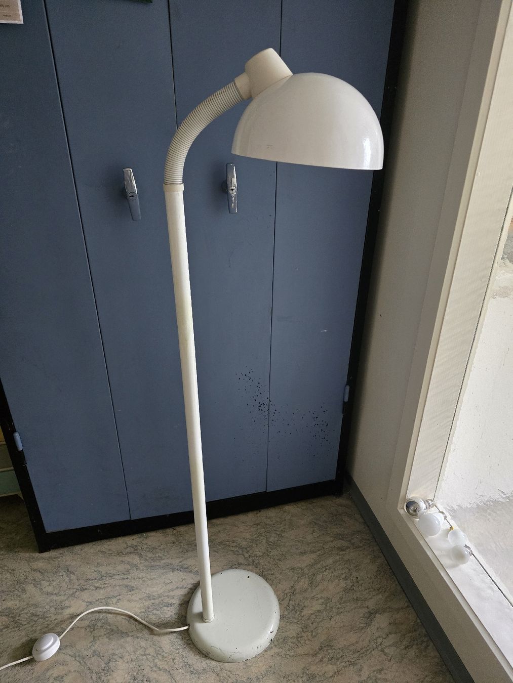 Lampen: 70er Stehlampe – Gebraucht aus Biel/Bienne von alexriveros2 1